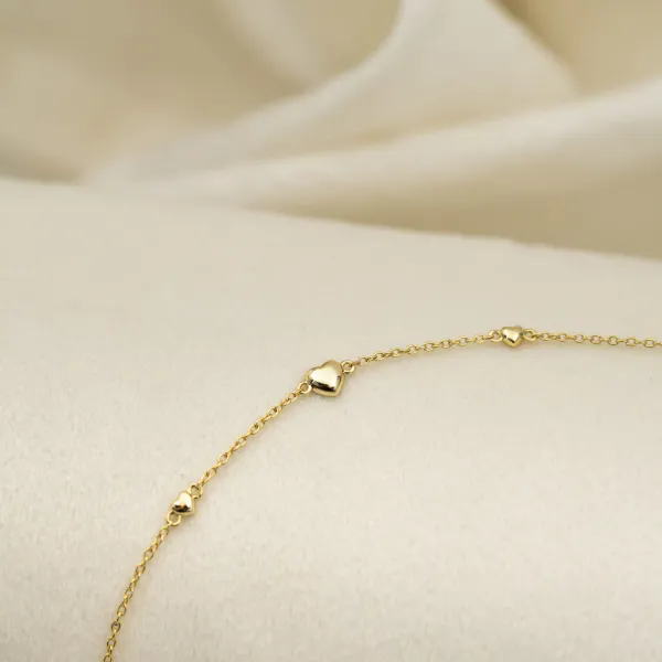 Hovedbilde Armbånd i forgylt sølv, hjerter