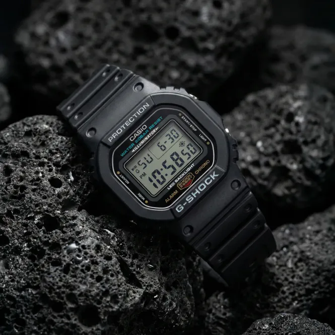 Hovedbilde Casio G-Shock Ø43mm 200m' DW-5600UE-1ER