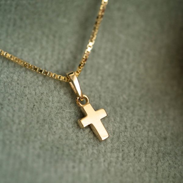 Hovedbilde Smykke til barn i 585gull, kors, inkl.forgylt ...