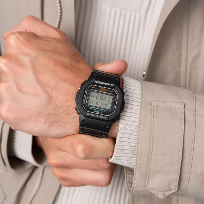 Hovedbilde Casio G-Shock Ø43mm 200m' DW-5600UE-1ER