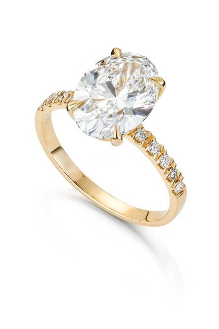 Hovedbilde Ring Olivia Oval 3,12ct med LAB grown diamanter