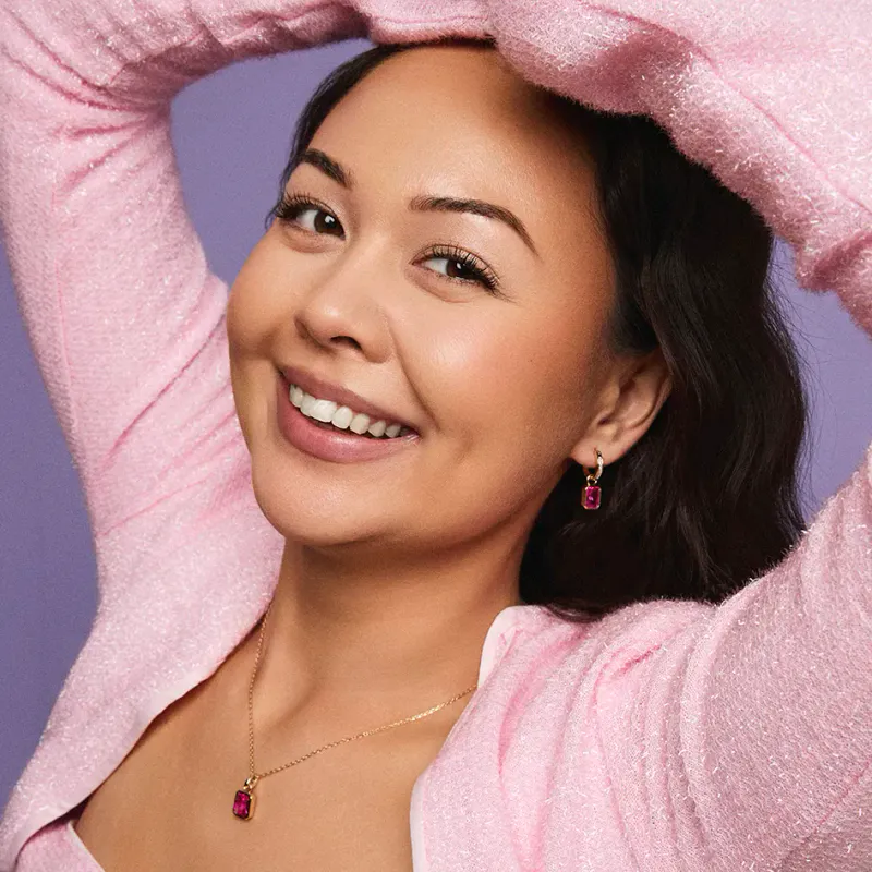 PIPPA øredobber i forgylt sølv med rosa zirkonia